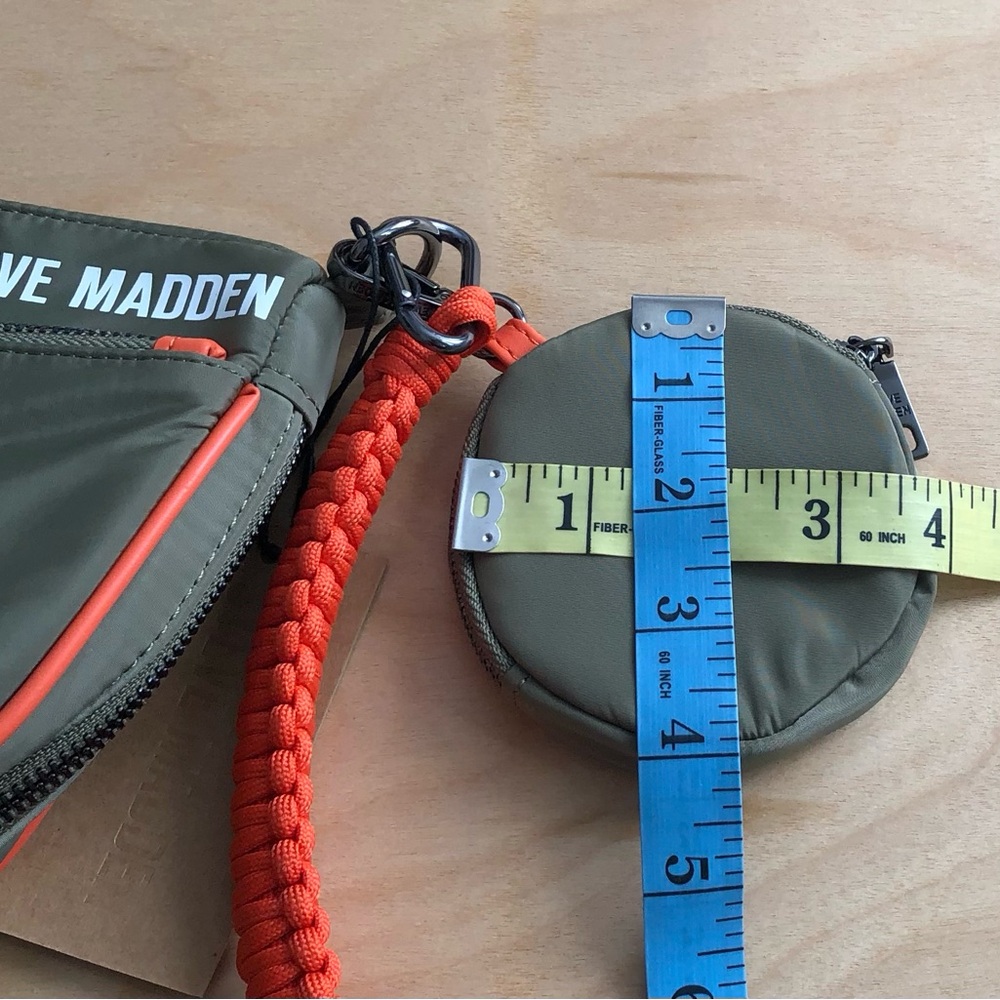 NWT Steven Madden Olive Multi Crossbody Bag Outdoor Hiking One Size. - Picture 9 of 10